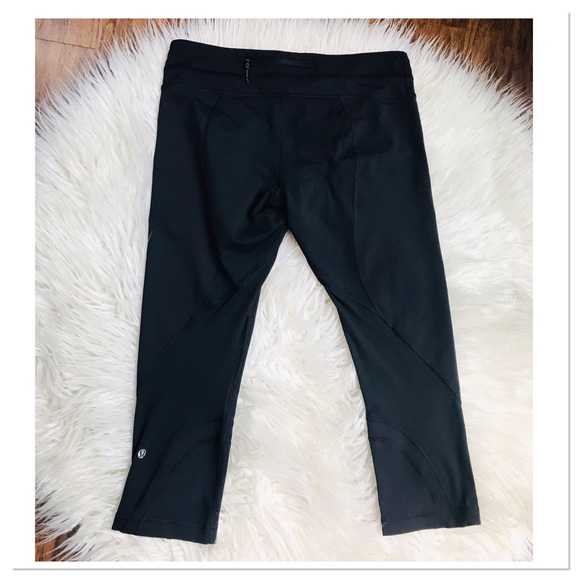 Lululemon Athletica Inspire Crop Black Athletic Leggings Women’s Size 10 - Picture 5 of 9